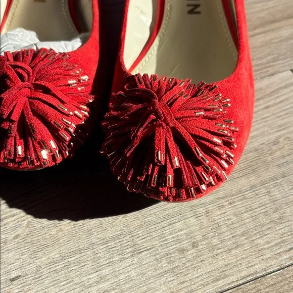 Anne Klein genuine calf, skin size 7 1/2 chunk heel pumps Red never worn - Picture 7 of 8